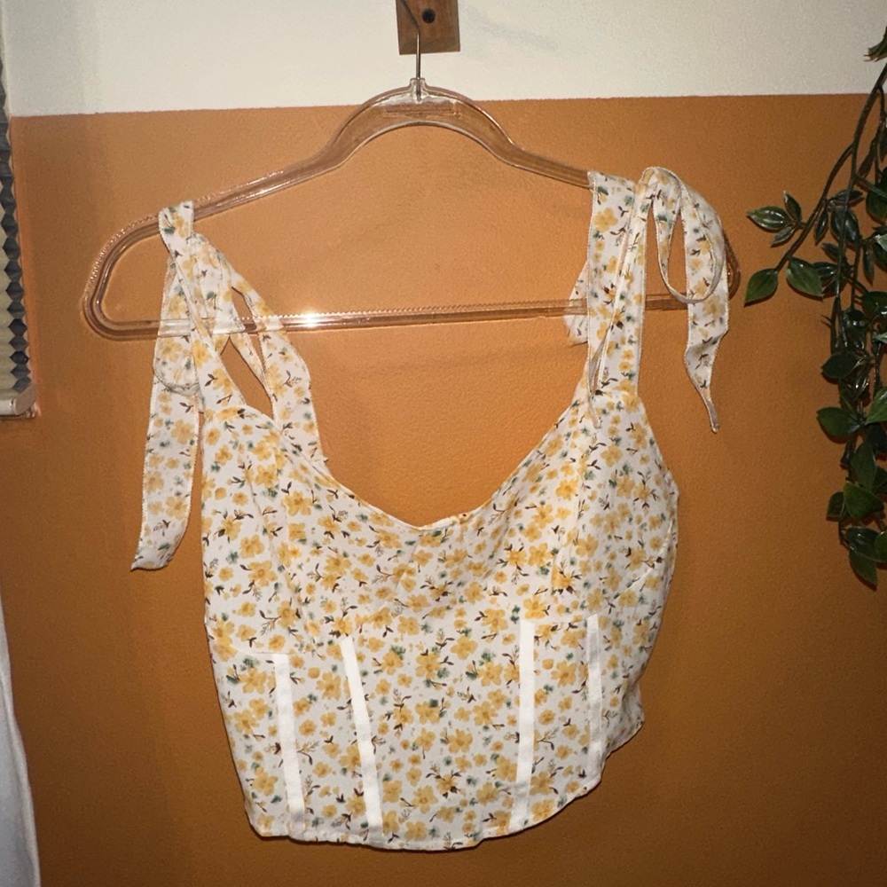 Yellow floral cropped tank top